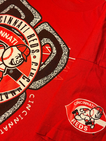Vintage Cincinnati Reds Graphic T-Shirt Red